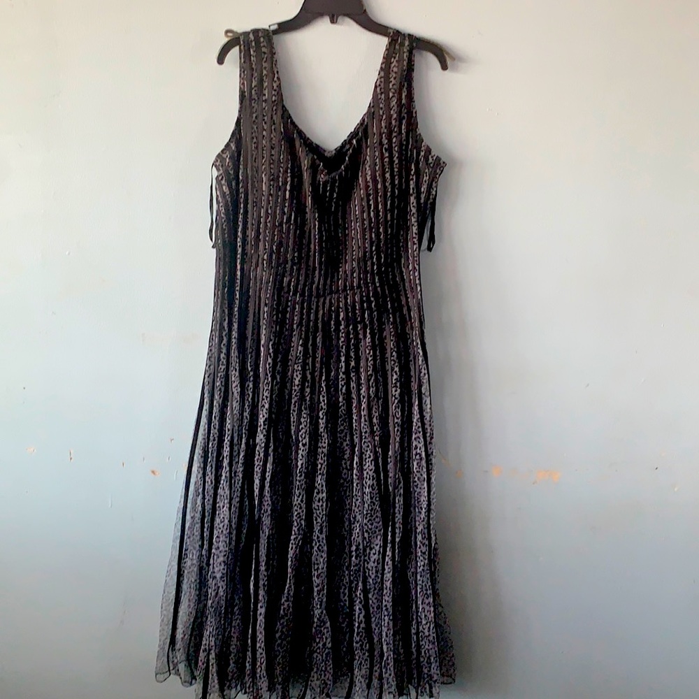 Black pleated leopard print dress